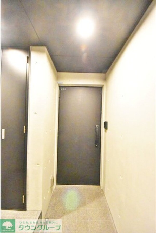 玄関(お部屋探しは株式会社　タウンハウジング　までお気軽にお問合…)
