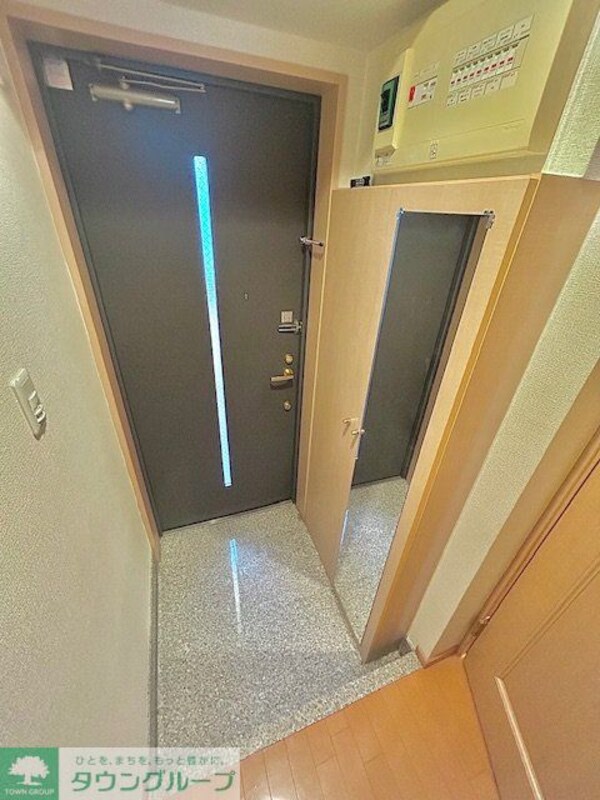 玄関(お部屋探しは株式会社　タウンハウジング　までお気軽にお問合…)