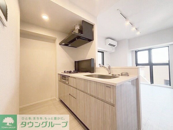 キッチン(お部屋探しは株式会社　タウンハウジング　までお気軽にお問合…)
