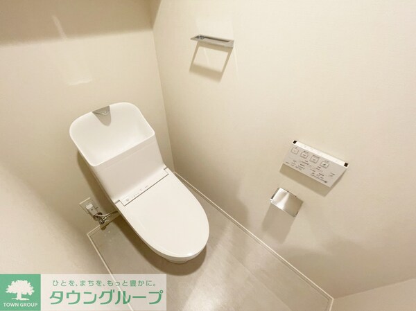 トイレ(お部屋探しは株式会社　タウンハウジング　までお気軽にお問合…)