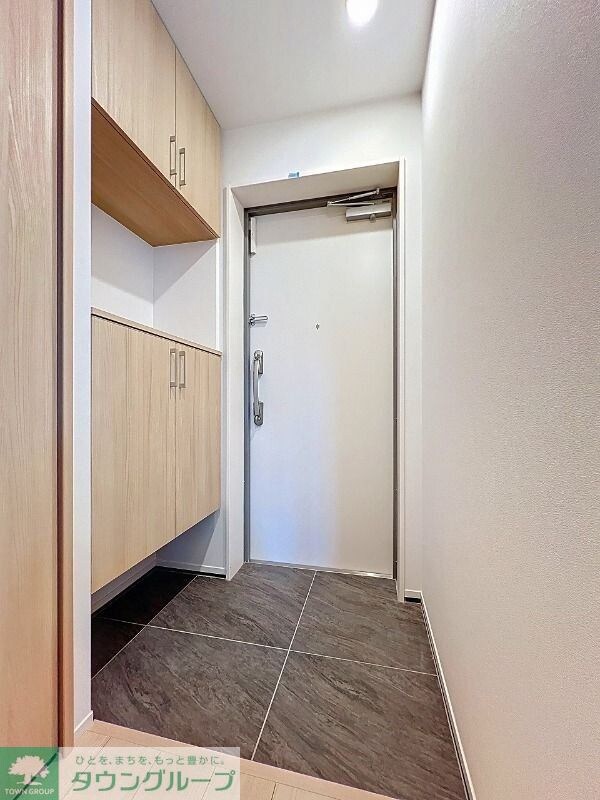 玄関(お部屋探しは株式会社　タウンハウジング　までお気軽にお問合…)