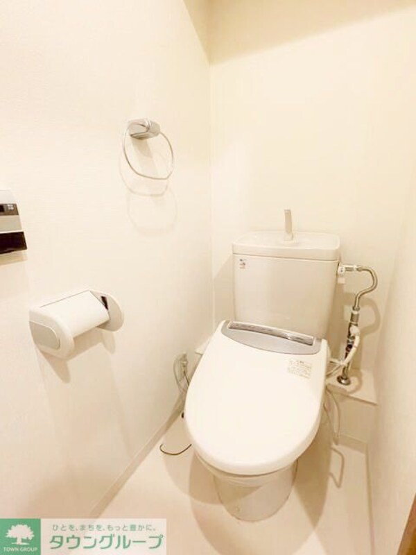 トイレ(お部屋探しは株式会社　タウンハウジング　までお気軽にお問合…)