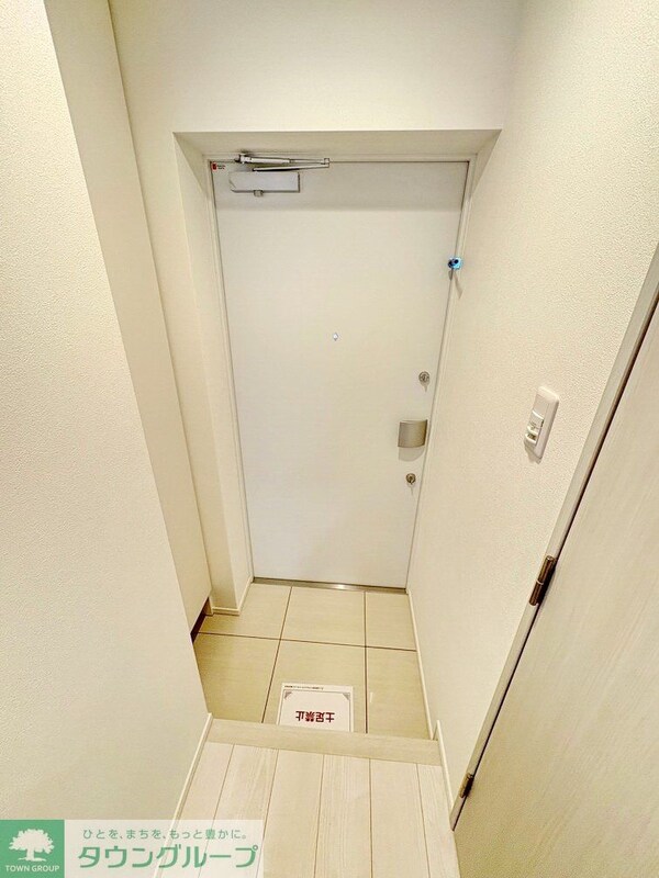 玄関(お部屋探しは株式会社　タウンハウジング　までお気軽にお問合…)