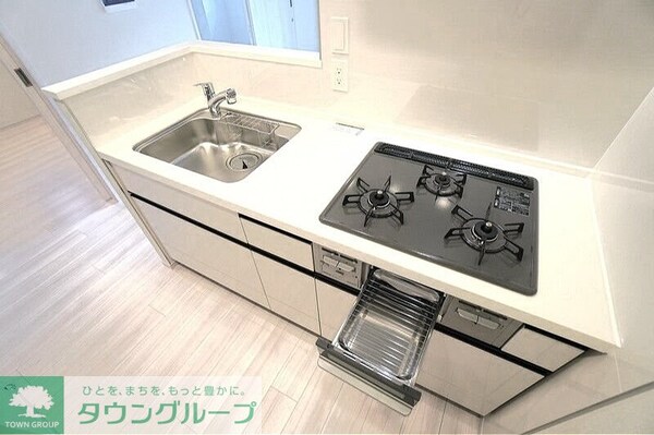 キッチン(お部屋探しは株式会社　タウンハウジング　までお気軽にお問合…)
