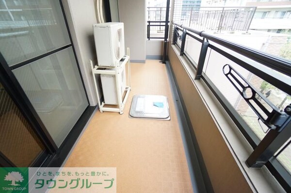 バルコニー(お問合せは(株)タウンハウジングレジデンス事業部【03-…)