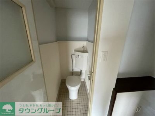 トイレ(お部屋探しは株式会社　タウンハウジング　までお気軽にお問合…)