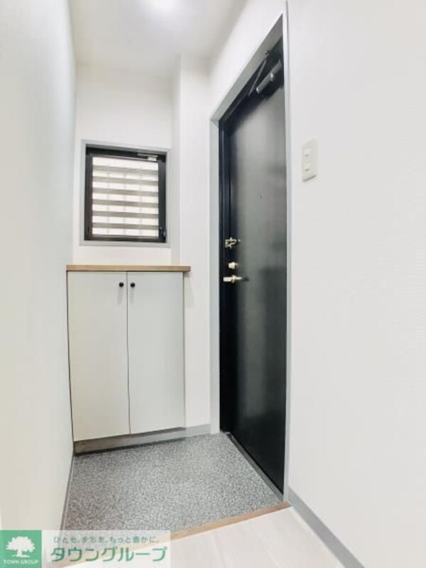 玄関(お部屋探しは株式会社　タウンハウジング　までお気軽にお問合…)