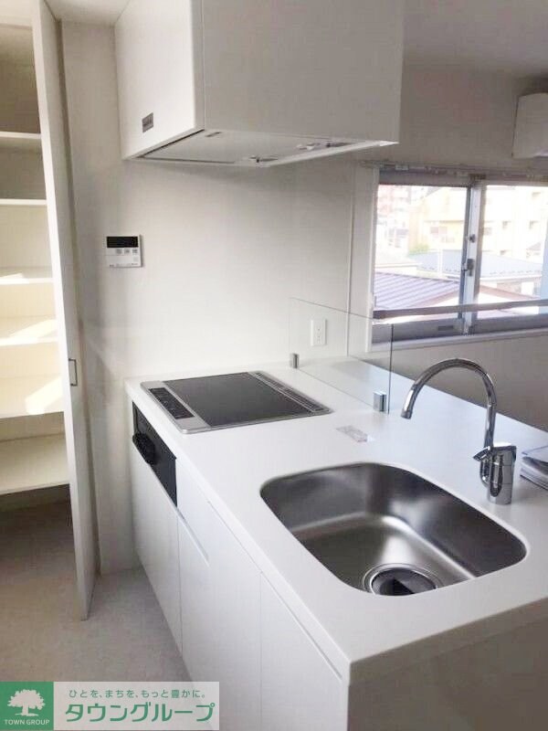 キッチン(お部屋探しは株式会社　タウンハウジング　までお気軽にお問合…)