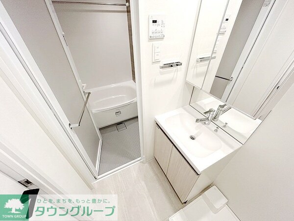 洗面(部屋探しは株式会社　タウンハウジング　までお気軽にお問合せ…)