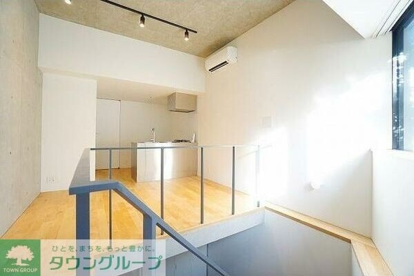 リビング・居室(【初期費用分割・クレカ対応】一都三県のお部屋探しは2025…)