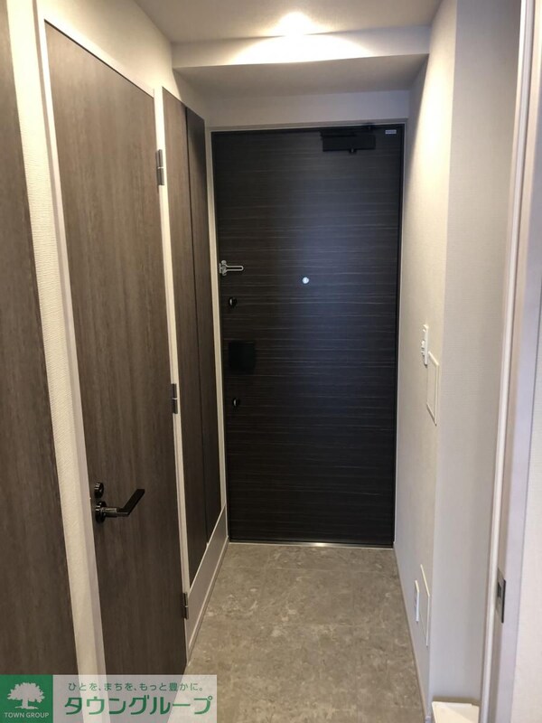 玄関(お部屋探しは株式会社　タウンハウジング　までお気軽にお問合…)