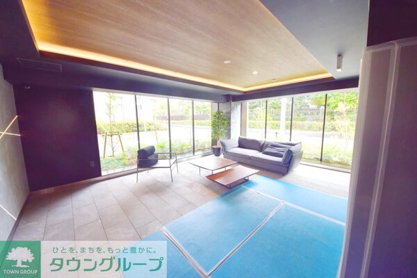 ロビー(部屋探しは株式会社　タウンハウジング　までお気軽にお問合せ…)