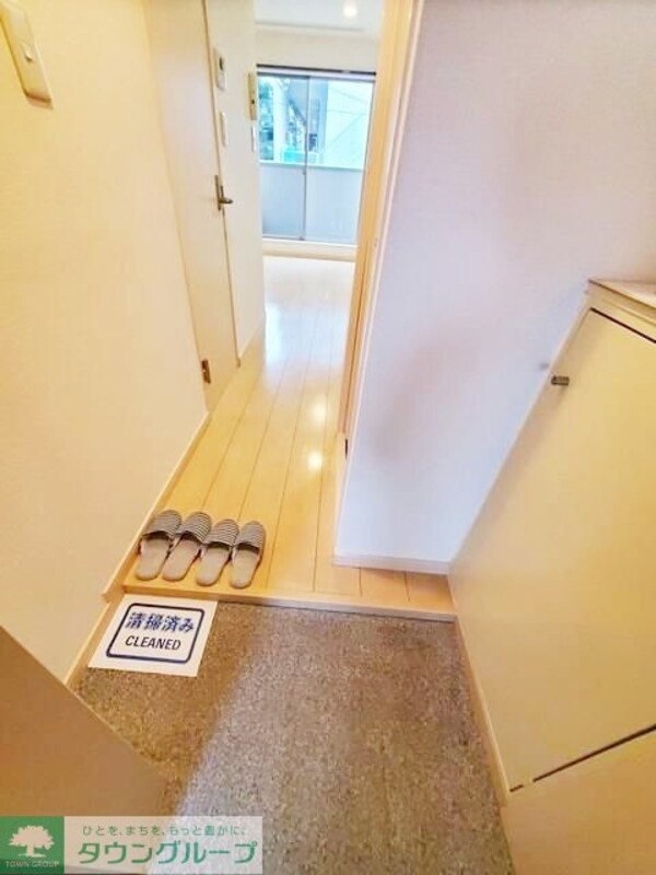 玄関(お部屋探しは株式会社　タウンハウジング　までお気軽にお問合…)
