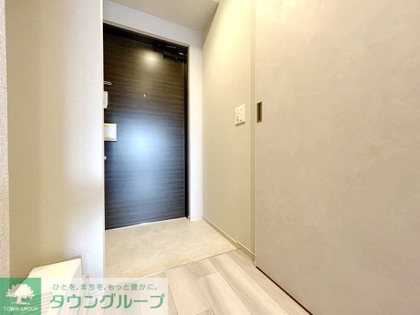 玄関(お部屋探しは株式会社　タウンハウジング　までお気軽にお問合…)