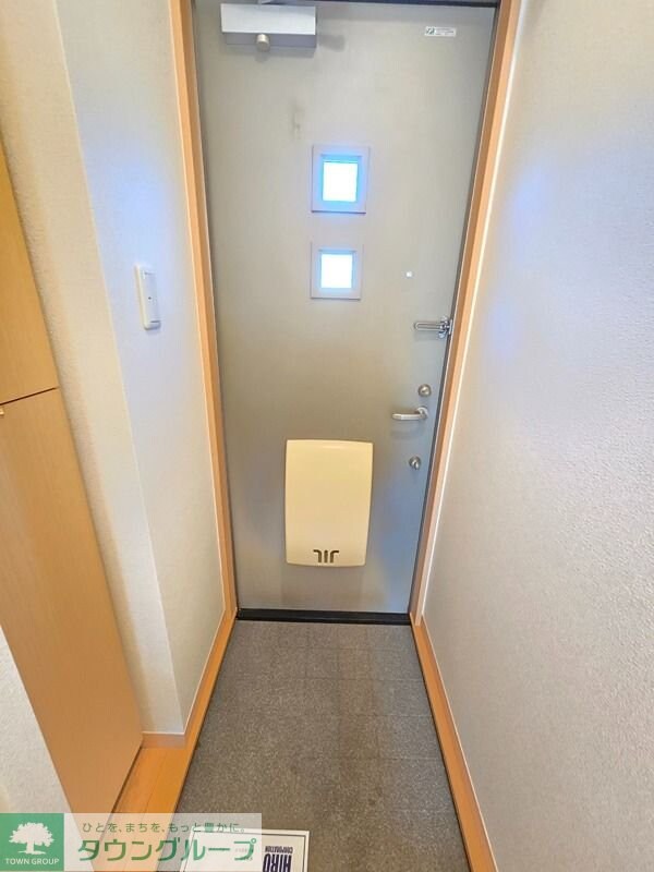 玄関(お部屋探しは株式会社　タウンハウジング　までお気軽にお問合…)