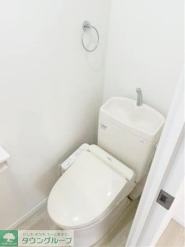 トイレ(お部屋探しは株式会社　タウンハウジング　までお気軽にお問合…)