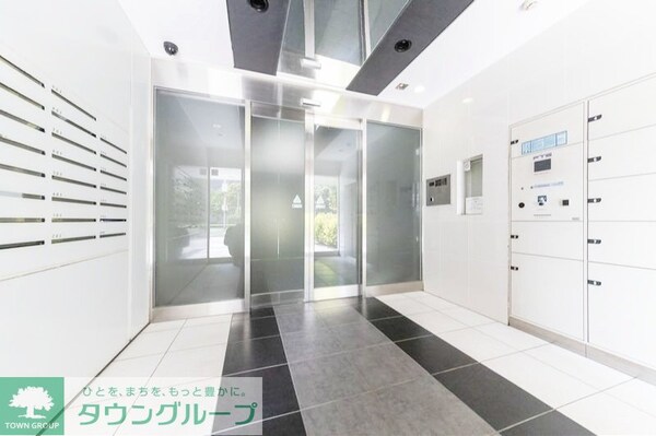 ロビー(部屋探しは株式会社　タウンハウジング　までお気軽にお問合せ…)