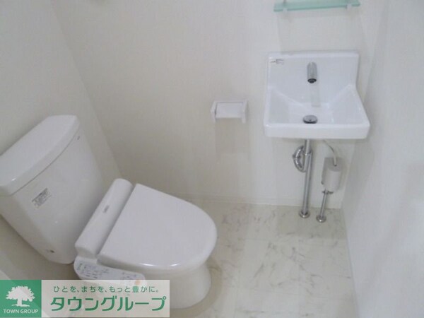 トイレ(お部屋探しは株式会社　タウンハウジング　までお気軽にお問合…)
