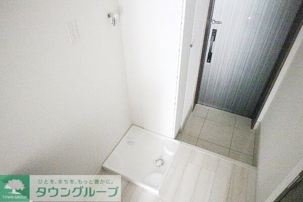 玄関(洗濯機置き場)