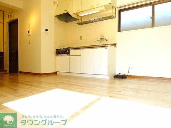 リビング・居室(お部屋探しは株式会社　タウンハウジング　までお気軽にお問合…)