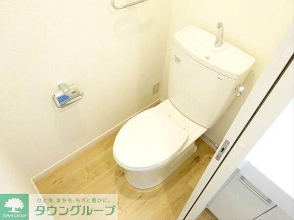 トイレ(お部屋探しは株式会社　タウンハウジング　までお気軽にお問合…)