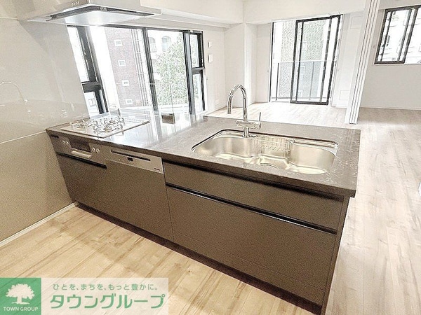キッチン(お部屋探しは株式会社　タウンハウジング　までお気軽にお問合…)