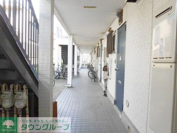 エントランス(部屋探しは株式会社　タウンハウジング　までお気軽にお問合せ…)