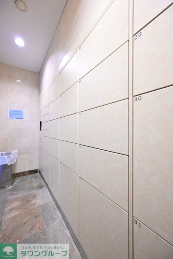 設備(宅配BOX)