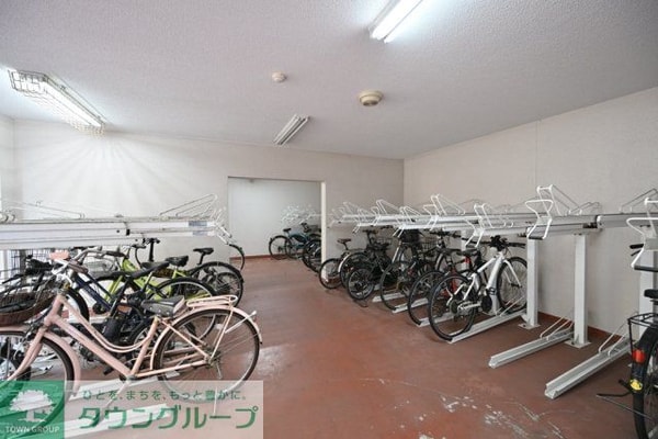 その他(駐輪場)