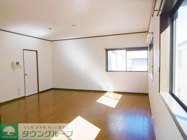 リビング・居室(お部屋探しは株式会社　タウンハウジング　までお気軽にお問合…)