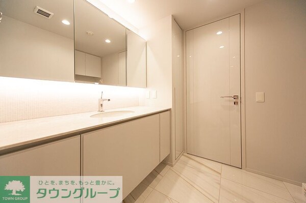 洗面(お部屋探しは株式会社　タウンハウジング　までお気軽にお問合…)