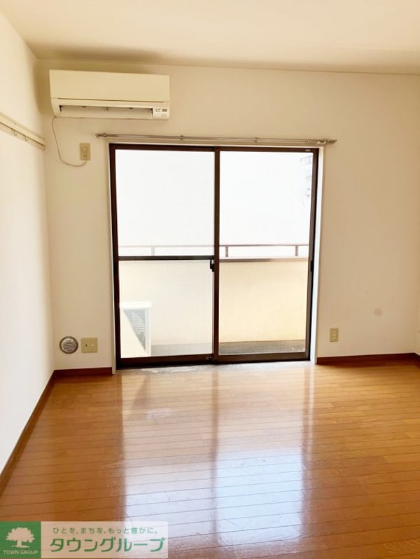 リビング・居室(部屋探しは株式会社　タウンハウジング　までお気軽にお問合せ…)