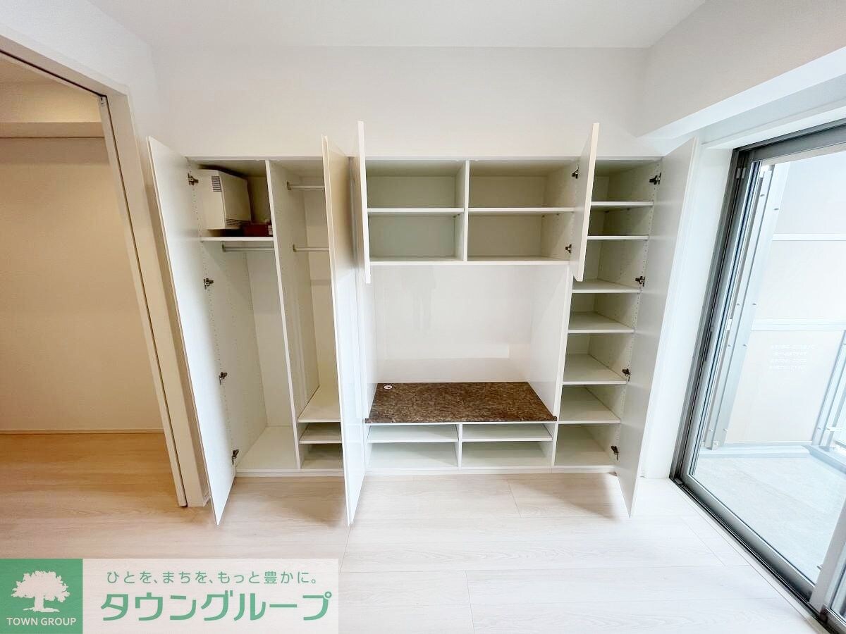 物件内観写真11　(収納)