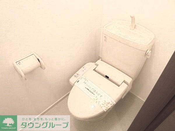 トイレ(お部屋探しは株式会社　タウンハウジング　までお気軽にお問合…)