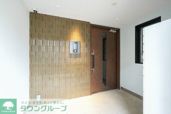 エントランス(部屋探しは株式会社　タウンハウジング　までお気軽にお問合せ…)