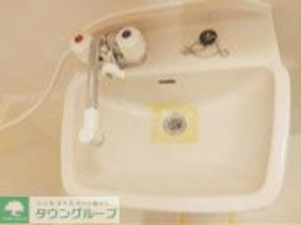 洗面(お部屋探しは株式会社　タウンハウジング　までお気軽にお問合…)