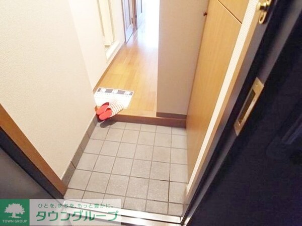 玄関(お部屋探しは株式会社　タウンハウジング　までお気軽にお問合…)
