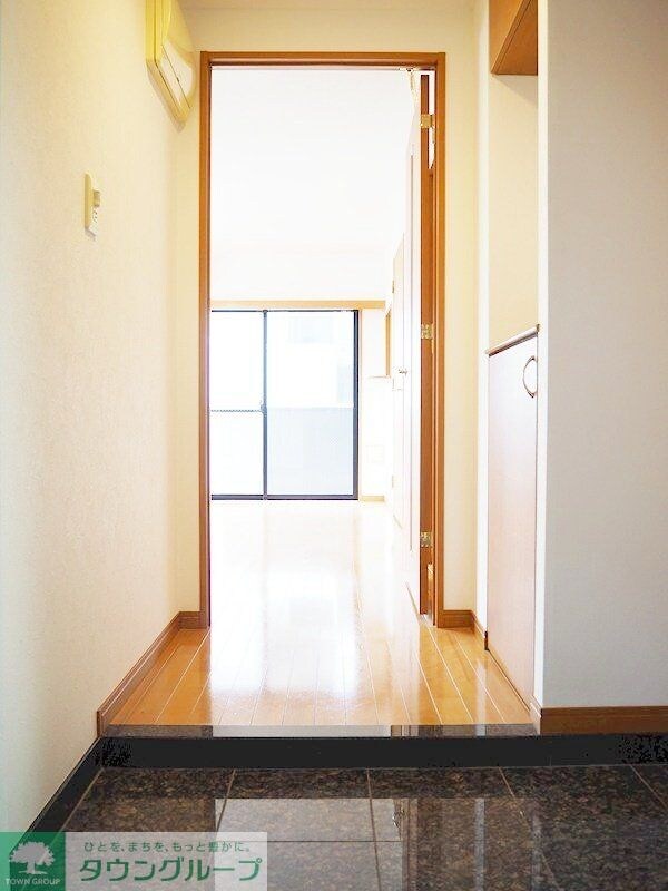 玄関(お部屋探しは株式会社　タウンハウジング　までお気軽にお問合…)