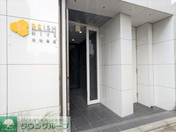 エントランス(部屋探しは株式会社　タウンハウジング　までお気軽にお問合せ…)