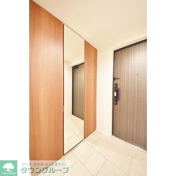 玄関(お部屋探しは株式会社　タウンハウジング　までお気軽にお問合…)