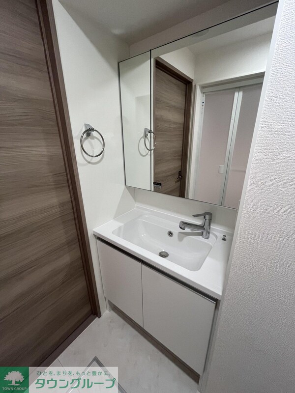 洗面(バス／シャワールーム等)