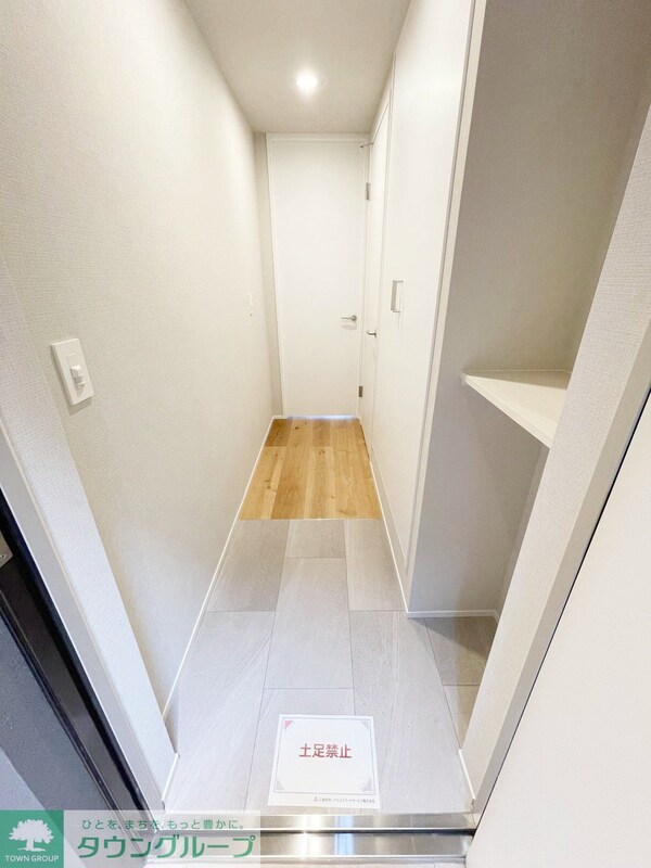 玄関(お部屋探しは株式会社　タウンハウジング　までお気軽にお問合…)