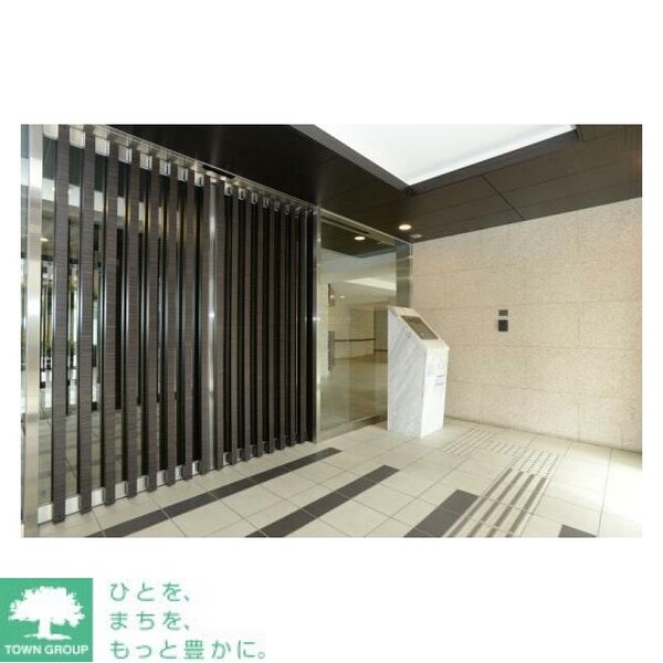 エントランス(部屋探しは株式会社　タウンハウジング　までお気軽にお問合せ…)