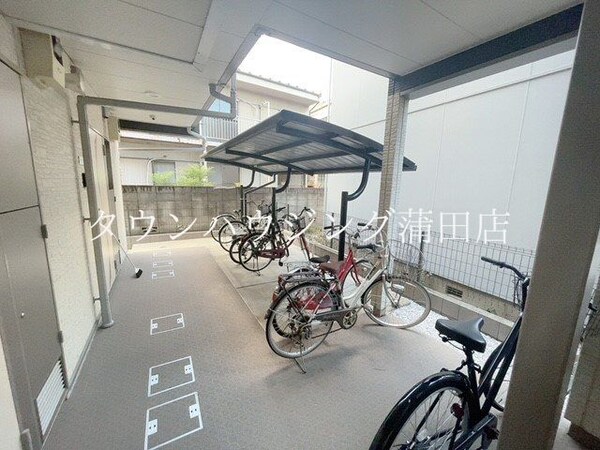 駐車場(駐輪場)
