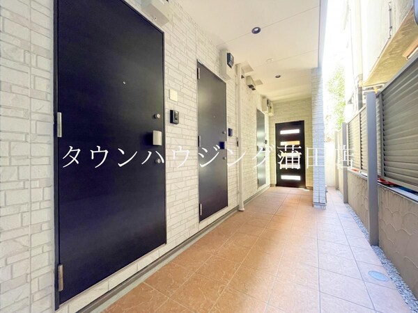 エントランス(★駅近★オートロック付き★日当たり良好★)