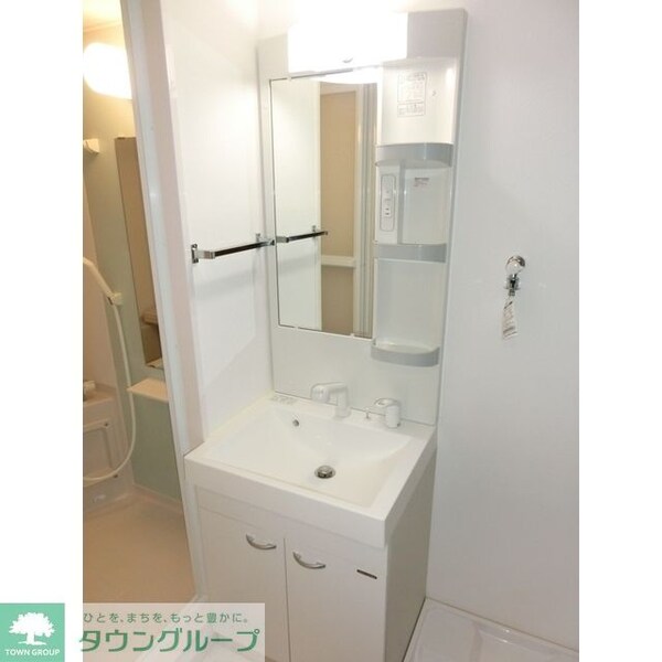 洗面(同タイプ・別部屋画像)
