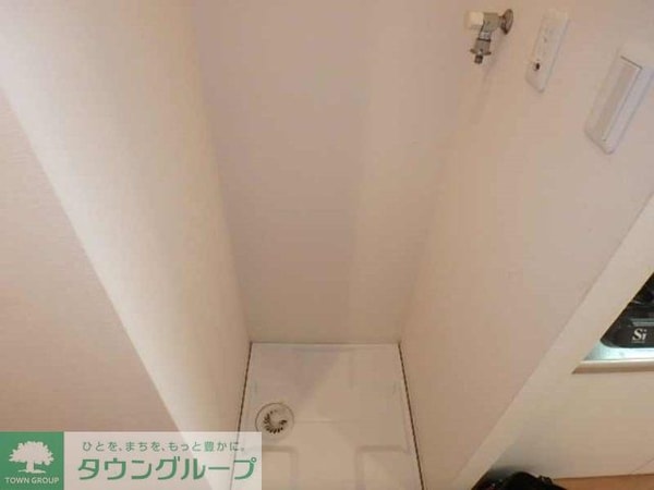 設備(室内洗濯機置場)