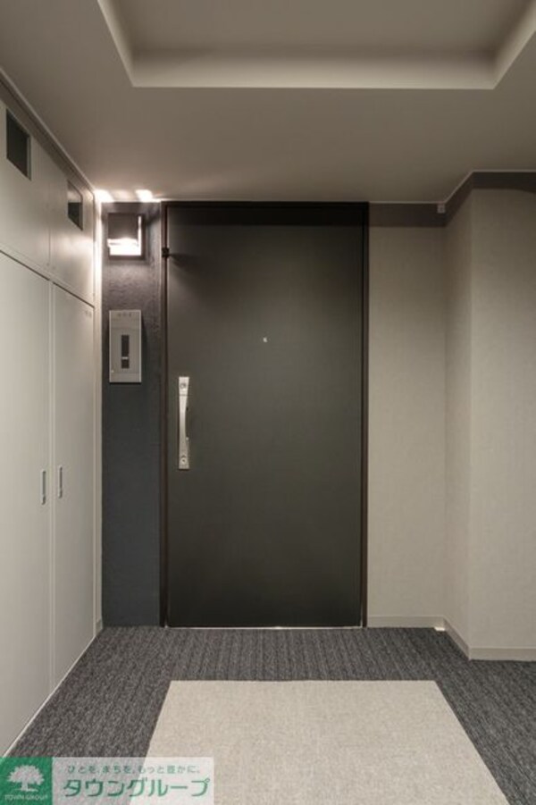 玄関(※写真は同タイプ住戸です。)