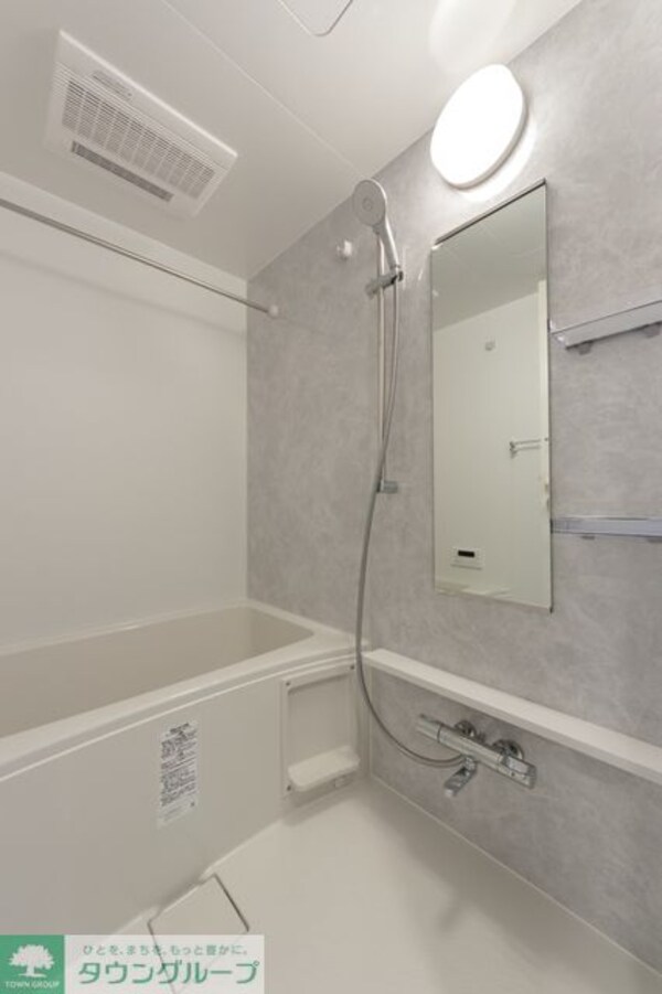 バス／シャワールーム等(※写真は同タイプ住戸です。)