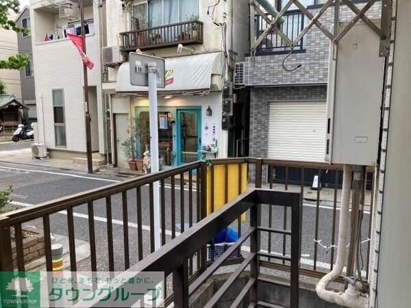 バルコニー